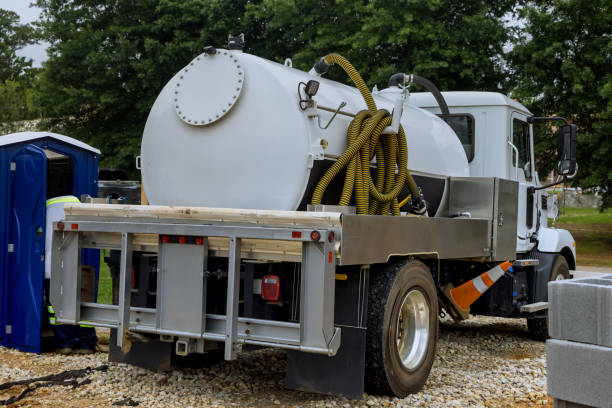 Best Portable toilet rental cost  in Holly Springs, NC
